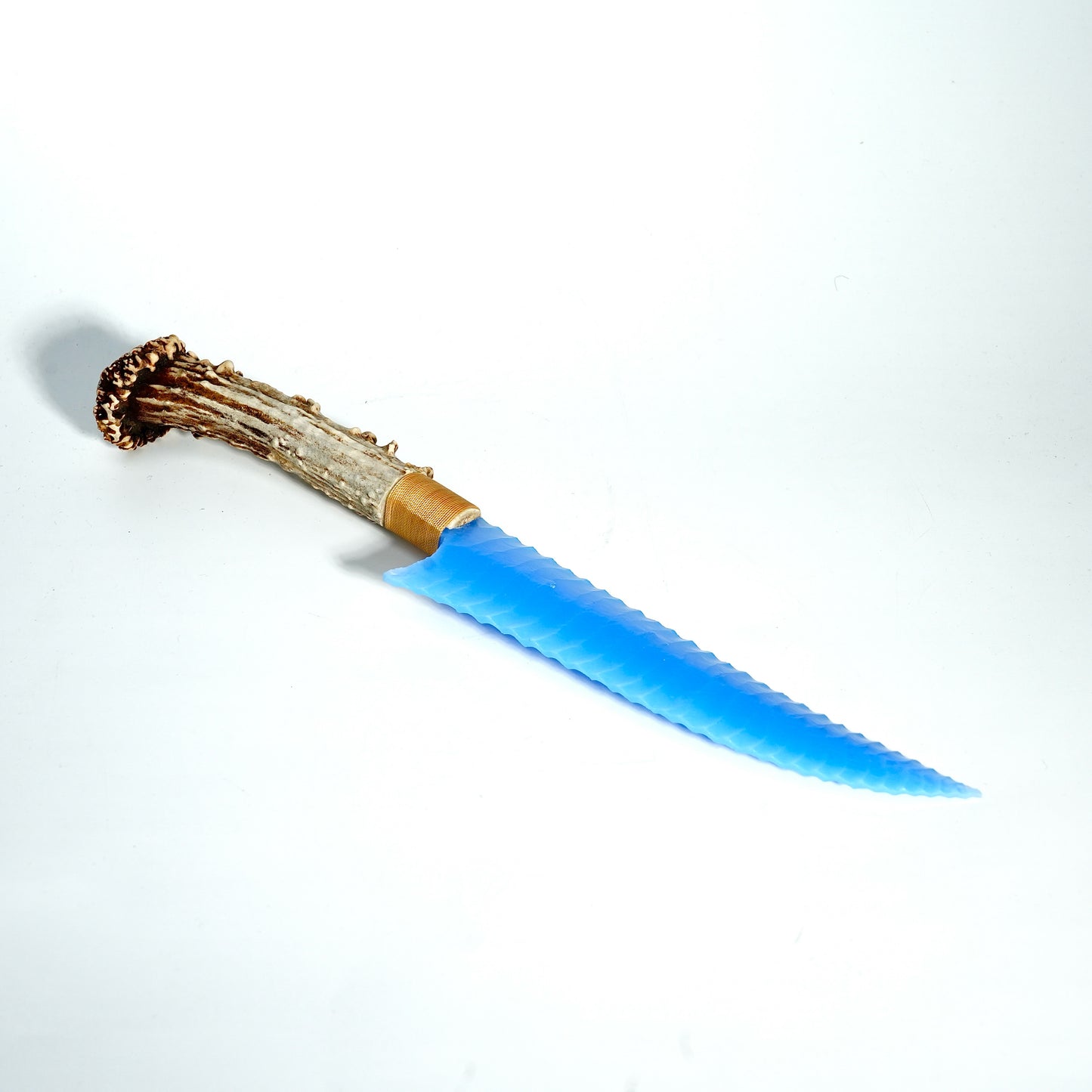 「Ocean Blue」Opal Hunting Knife|Antler Handle|Pressure Flaking-Flint Knapping|Master-Crafted|Natural Materials|Collectible Ancient Design