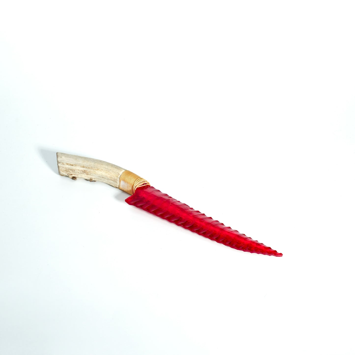 「Scarlet Witch」Opal Short Hunting Knife|Antler Handle|Pressure Flaking-Flint Knapping|Master-Crafted|Natural Materials|Collectible Ancient Design