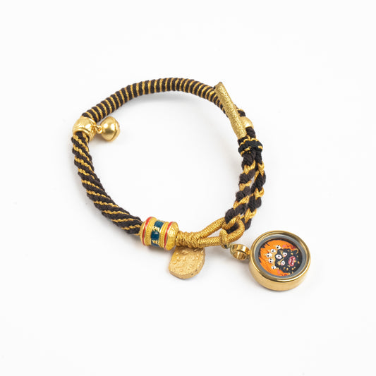 「Money Magnet」Tibetan Thangka Handcrafted Bracelet｜Ancient Braiding｜Zashi Lhamo｜Mahakala｜Career & Health Blessings｜Sacred
