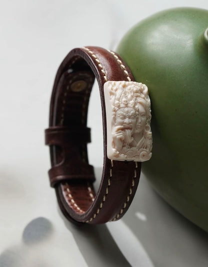 2026 Handicrafts Live Sale: Carved Works, Glass Ornaments, Bracelets & Accessories (05.08)