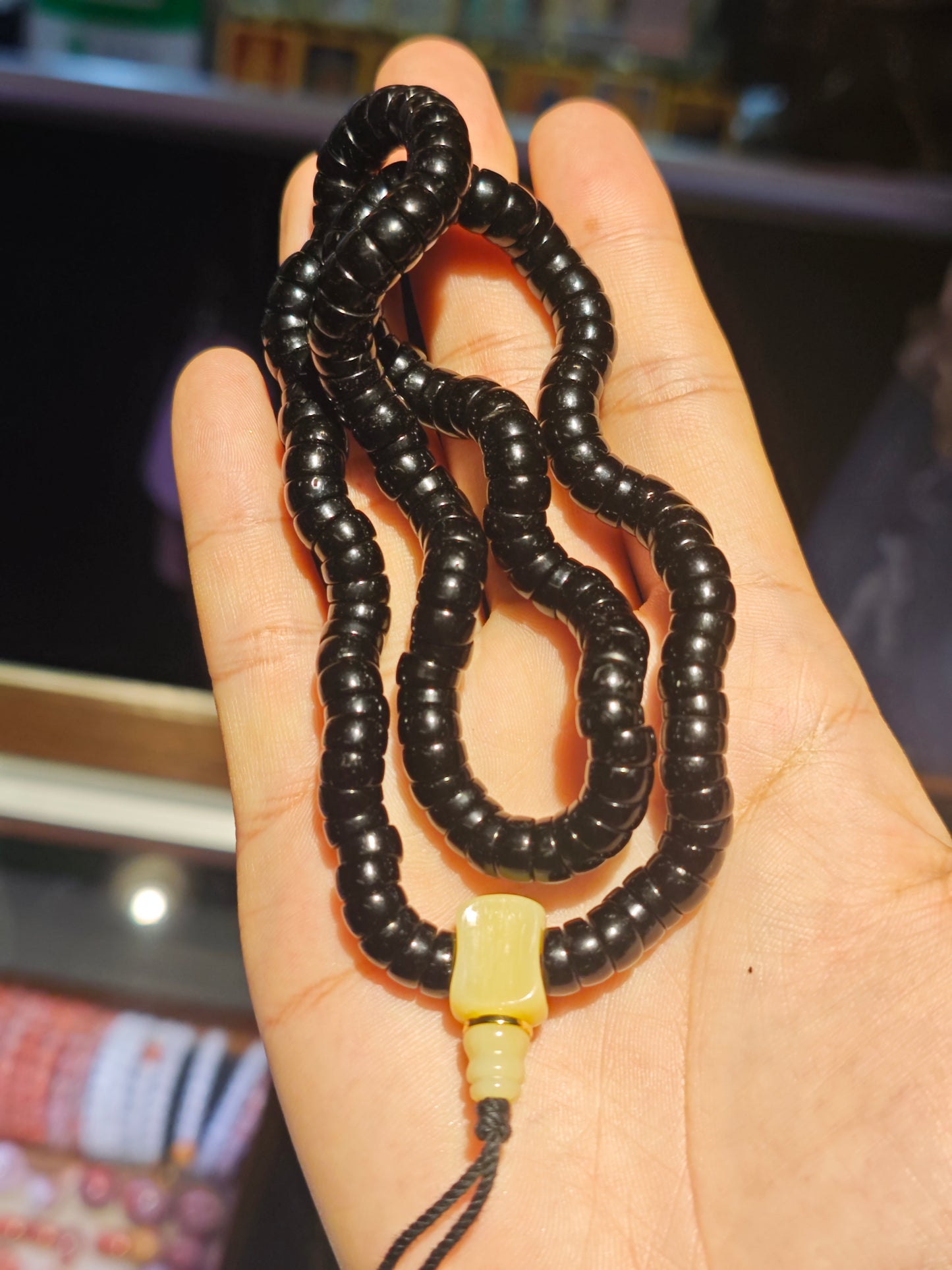 2026 Handicrafts Live Sale: Carved Works, Glass Ornaments, Bracelets & Accessories (07.17)