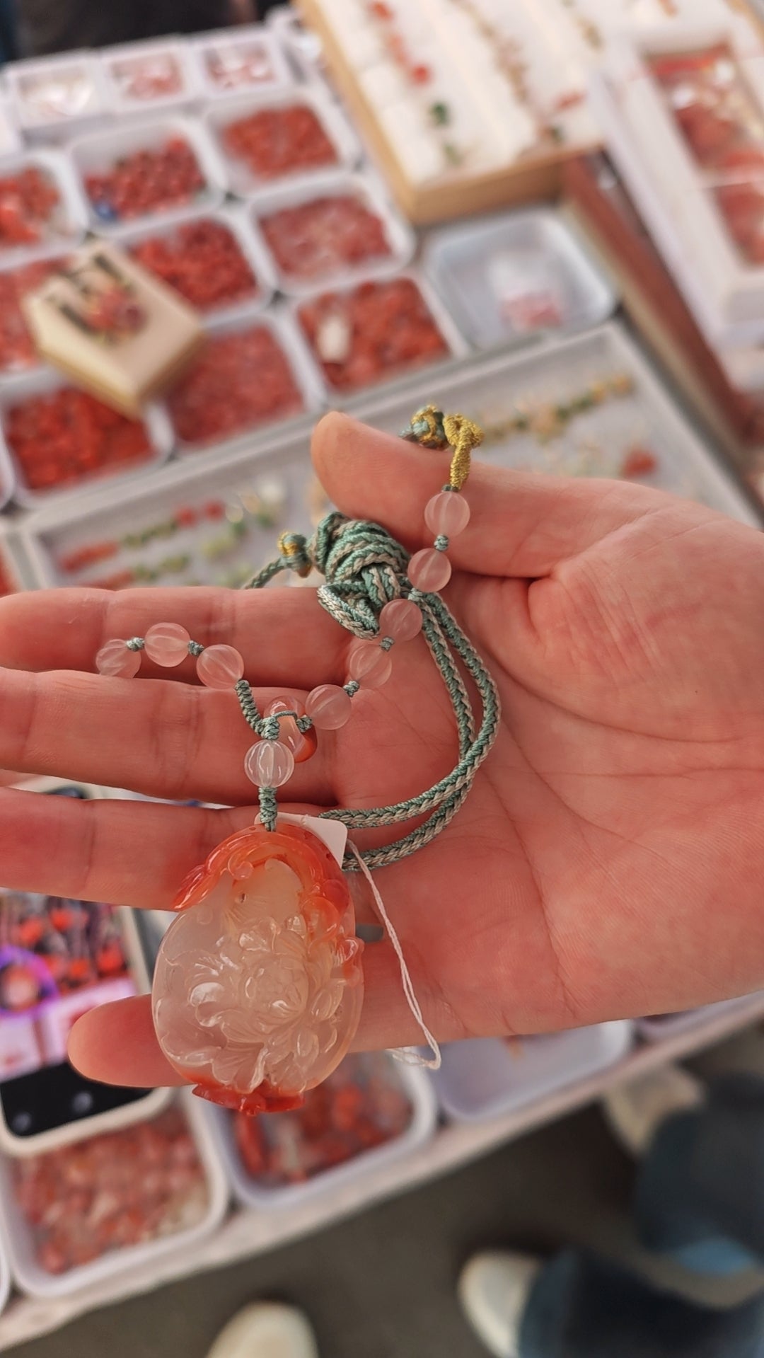 2026 Handicrafts Live Sale: Carved Works, Glass Ornaments, Bracelets & Accessories (09.15)
